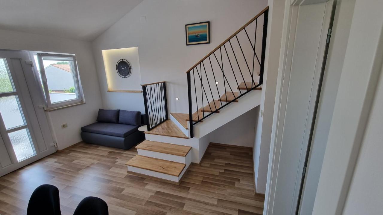 Olive Apartment